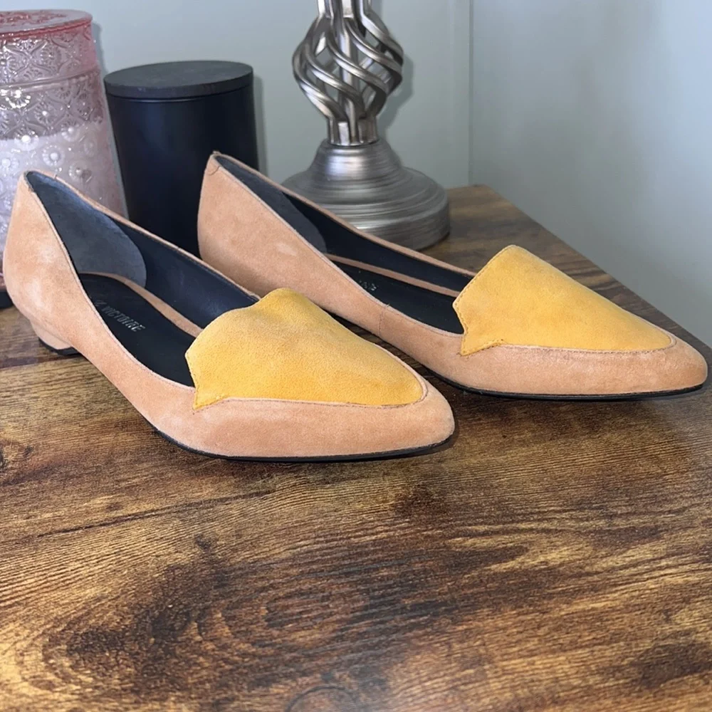 Women’s Pour La Victoire Loafers Carmel and Yellow 8.5 - Picture 2 of 6